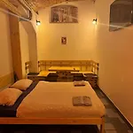 Апартаменти Jacuzzi Loft In The Center Of