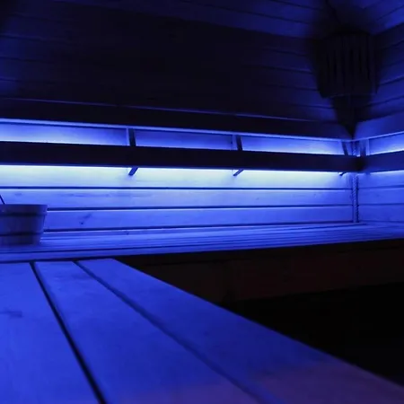 Jacuzzi Loft In The Center Of *