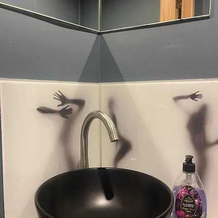 Jacuzzi Loft In The Center Of *