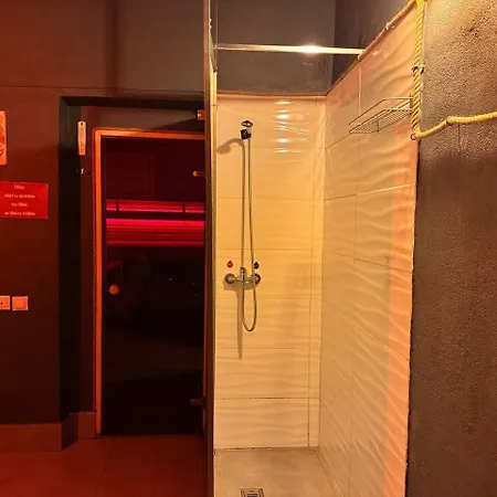 Jacuzzi Loft In The Center Of