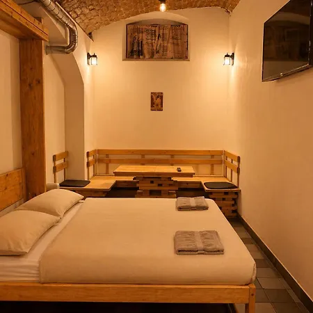 Jacuzzi Loft In The Center Of