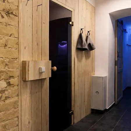 Jacuzzi Loft In The Center Of * ريغا